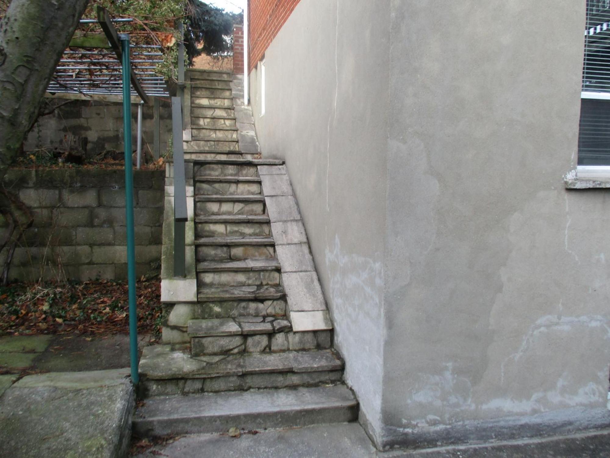 High Park Single Room With Personal Washroom And Kitchen Toronto Exterior photo